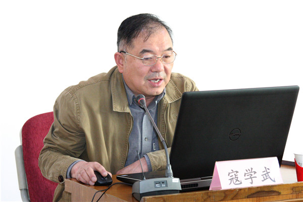 4.寇学武常务副总经理宣读项目部月度考核情况_副本