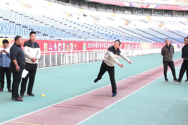 17.男子组铅球比赛