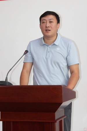 费总宣读（小文件）